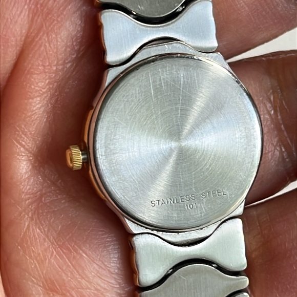 Longines QWR Vintage S.Steel Two Tone ladies watch - Picture 13 of 15